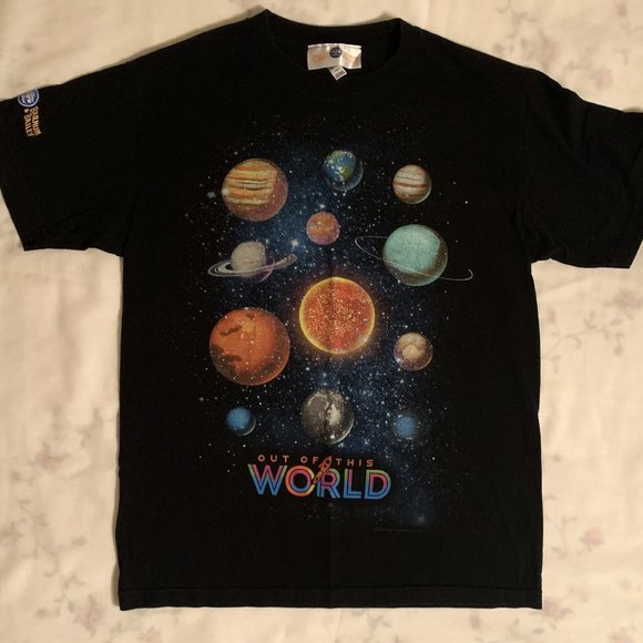 Ringling Bros And Barnum Bailey Out of This World T-Shirt Size Medium - Picture 1 of 9